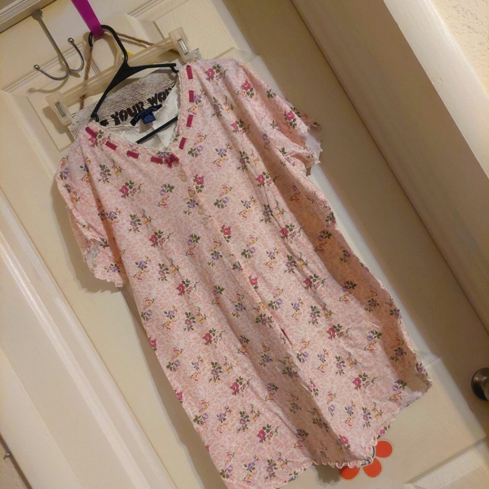 Charter Club Night Shirt Gown Medium